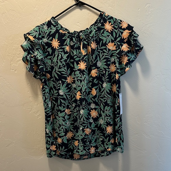 Liz Claiborne Tops - Liz Claiborne Black Floral Blouse